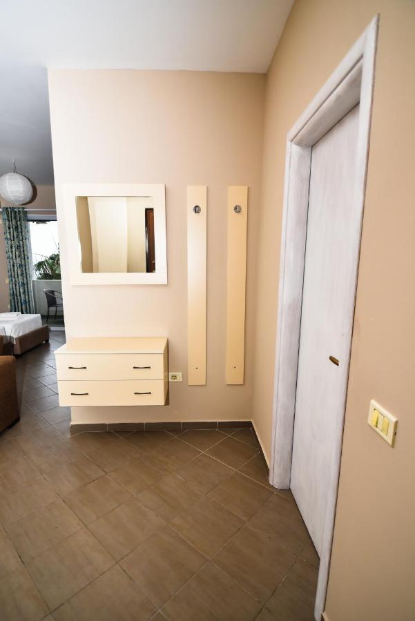 Seaview Apartment Vlorë Eksteriør bilde
